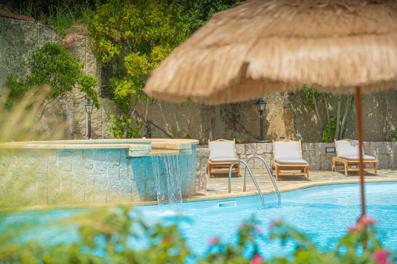 Paghe Eco Luxury Experience Hotel Budduso Exterior photo